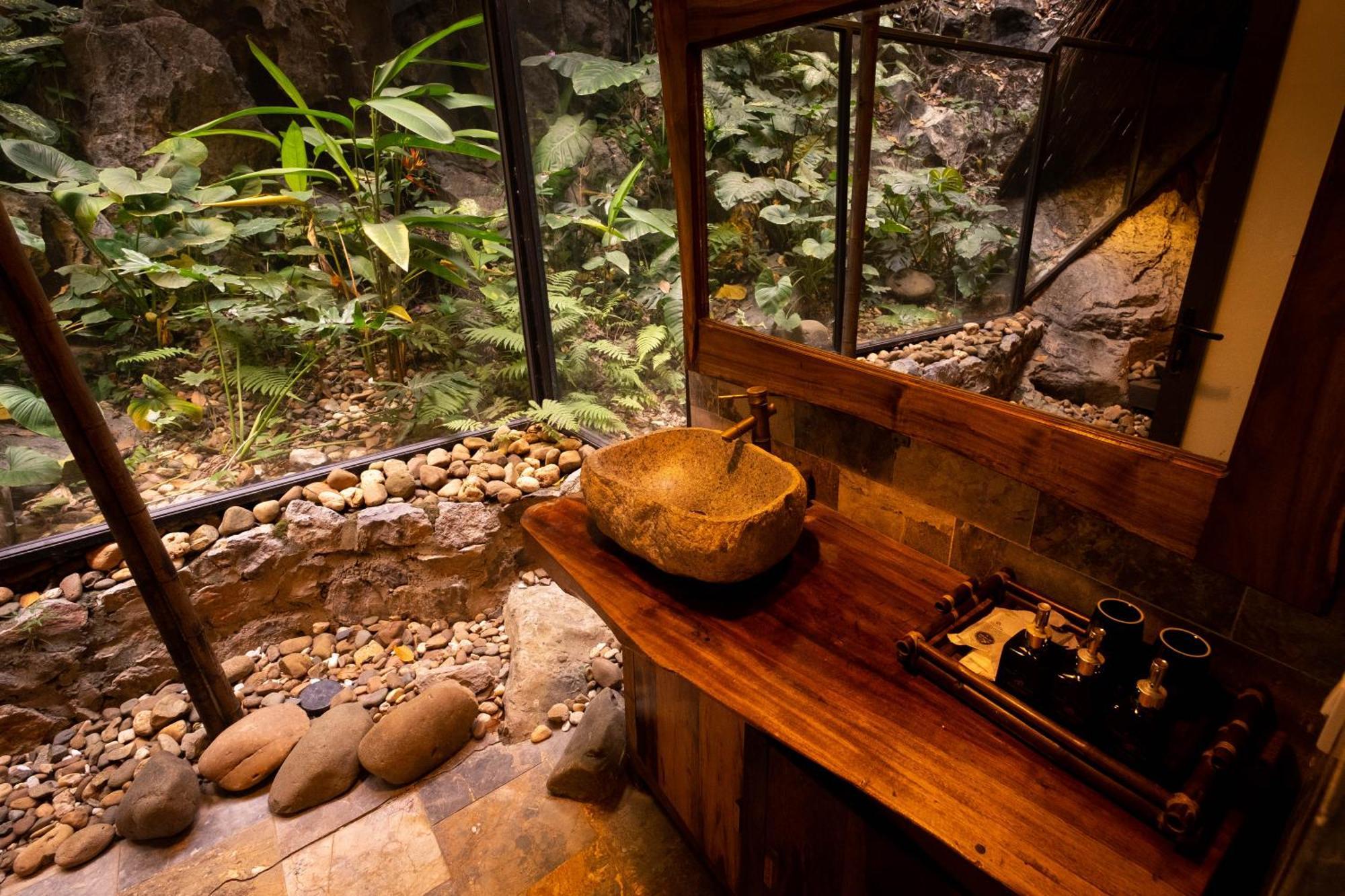 Trang An Ecolodge Ninh Binh Bagian luar foto